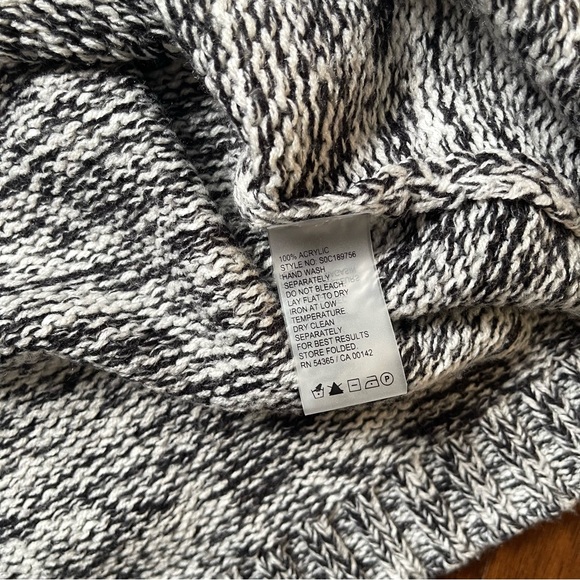 Bianca Nygard Black and White Quirky Panda Eyelash Detail Sweater Size Large - Picture 5 of 8